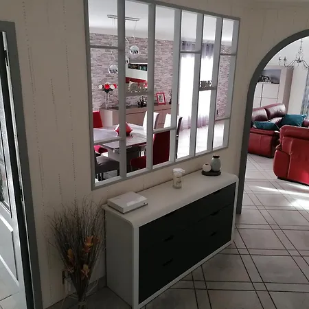 Promotion Sur La Dernière Semaine D'août En Occitanie - Avec Piscine Privée Villa Beaucaire (Gard)